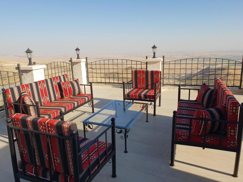 Mardin Tarihi Ulu Cami Yani, Tarihi Konak Экстерьер фото